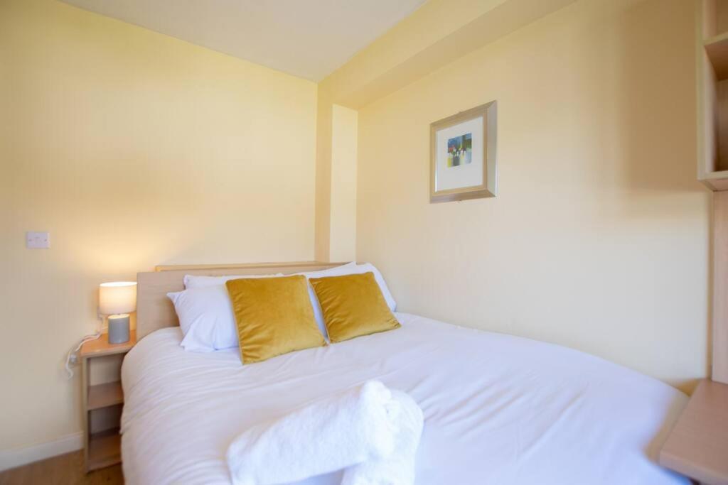106 - The Townhouse By Shortstays Galway Exterior photo