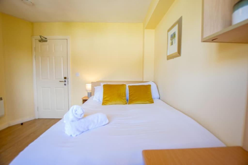 106 - The Townhouse By Shortstays Galway Exterior photo
