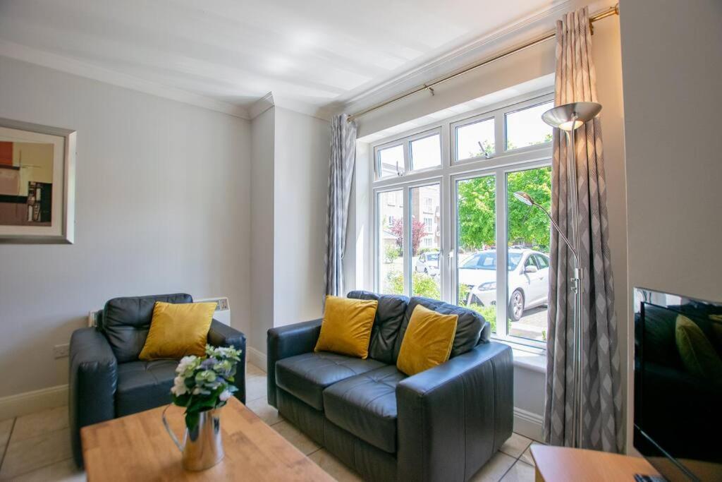 106 - The Townhouse By Shortstays Galway Exterior photo